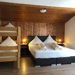 Gaestehaus Baldauf 3*